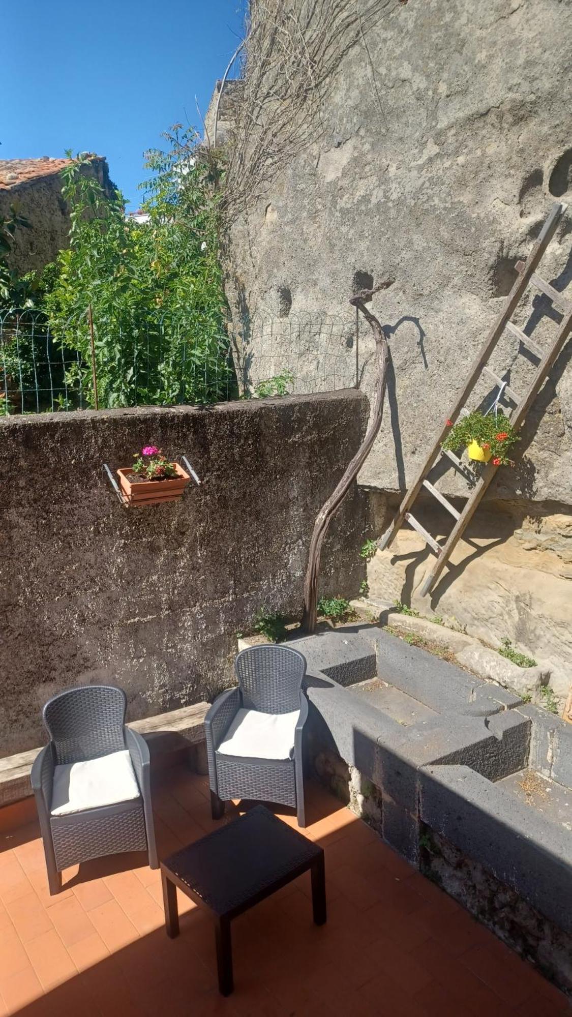 B&B Le Vie Del Borgo Castiglione De Sicilia Extérieur photo