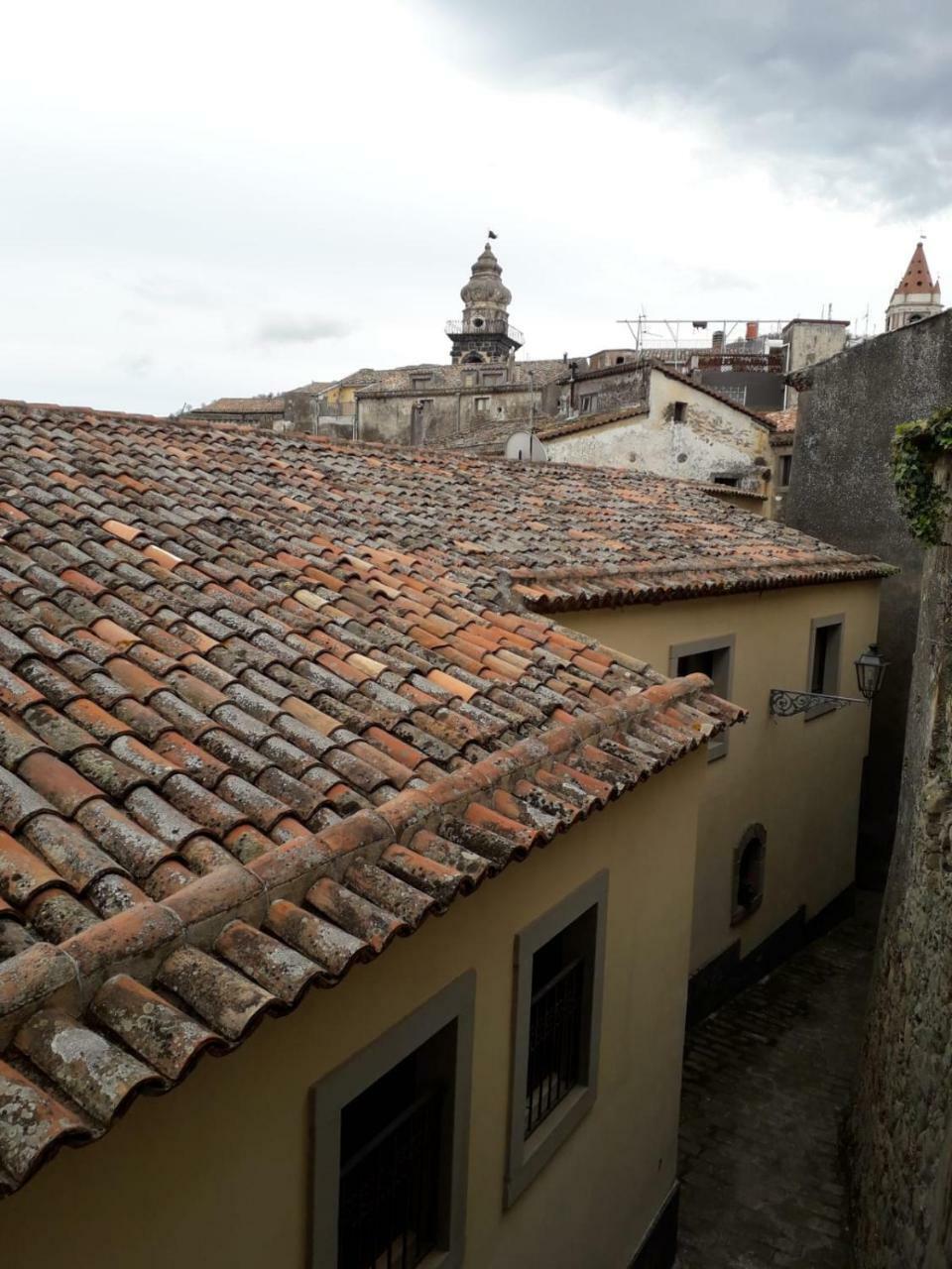 B&B Le Vie Del Borgo Castiglione De Sicilia Extérieur photo