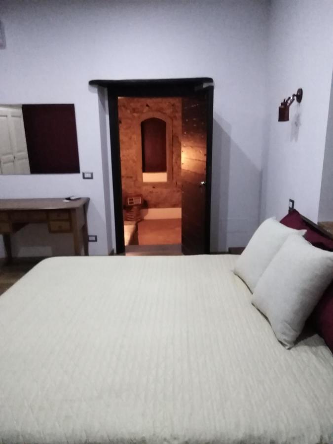 B&B Le Vie Del Borgo Castiglione De Sicilia Extérieur photo
